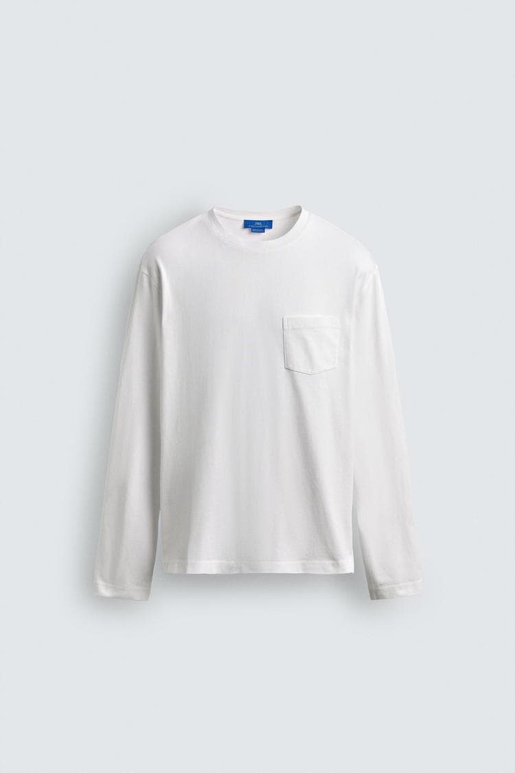T-SHIRT DE MANGA COMPRIDA COM BOLSO AARON LEVINE X ZARA