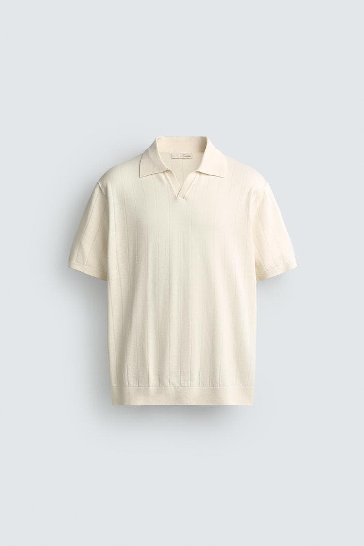 POLO DE MALHA CANELADA REGULAR FIT