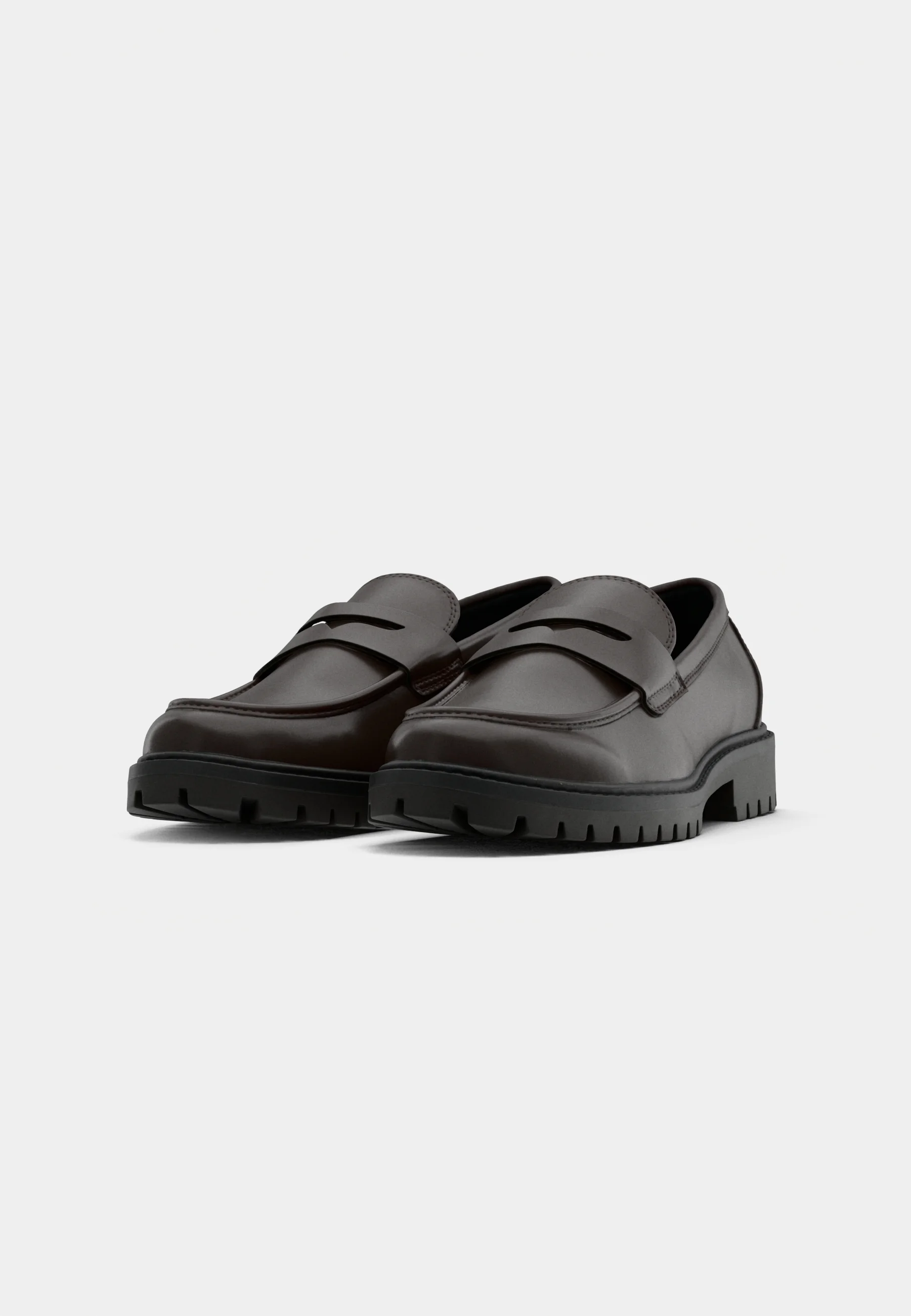 Pier One by Zalando Sapatos sem atacadores - dark brown