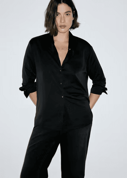 CAMISA ACETINADA REGULAR Cor Preto